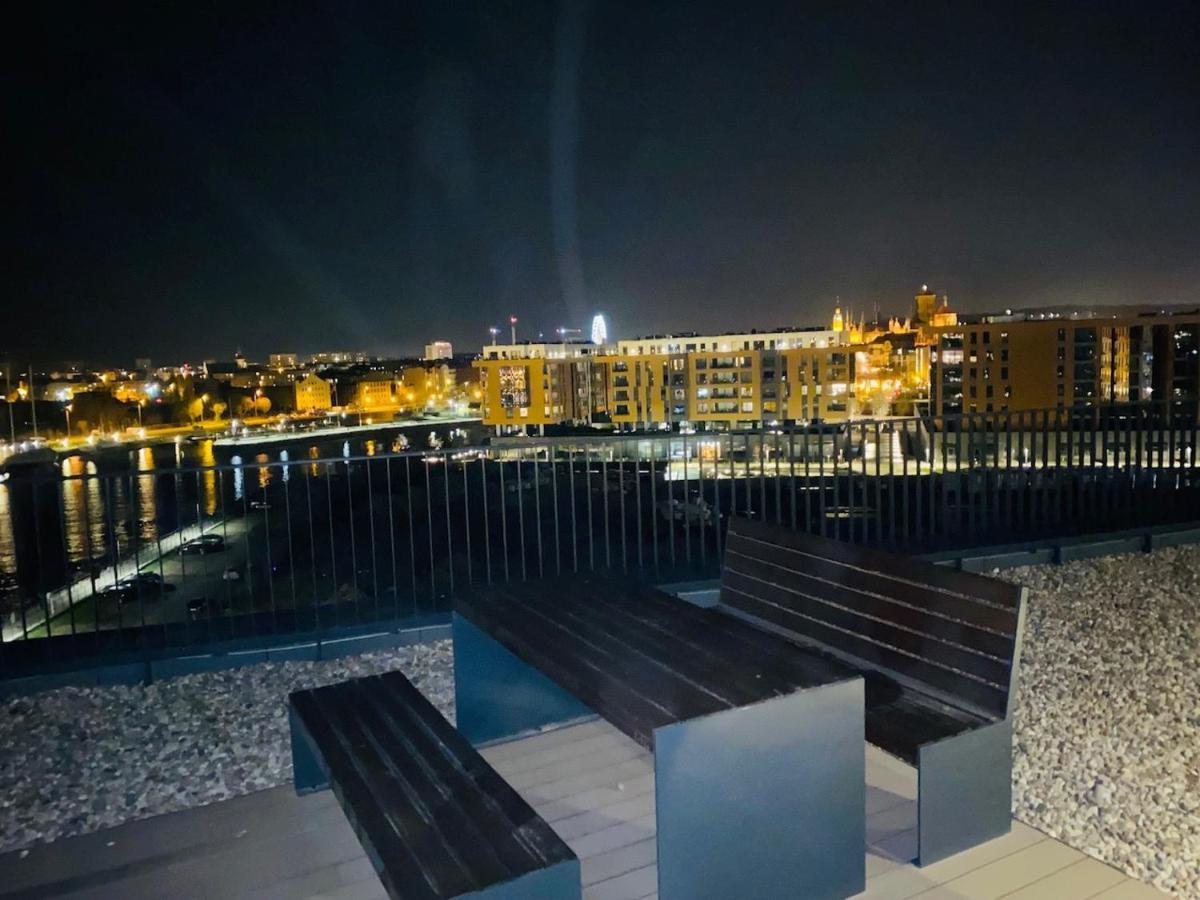 Apartamenty S&S Chlebova Gdansk Z Widokiem Na Rzeke Motlawe, Stare Miasto Exterior photo